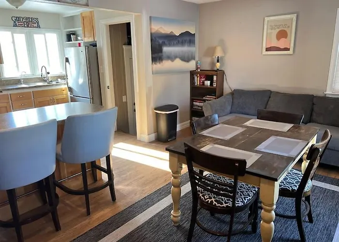 Cozy Tree-area In Holiday home